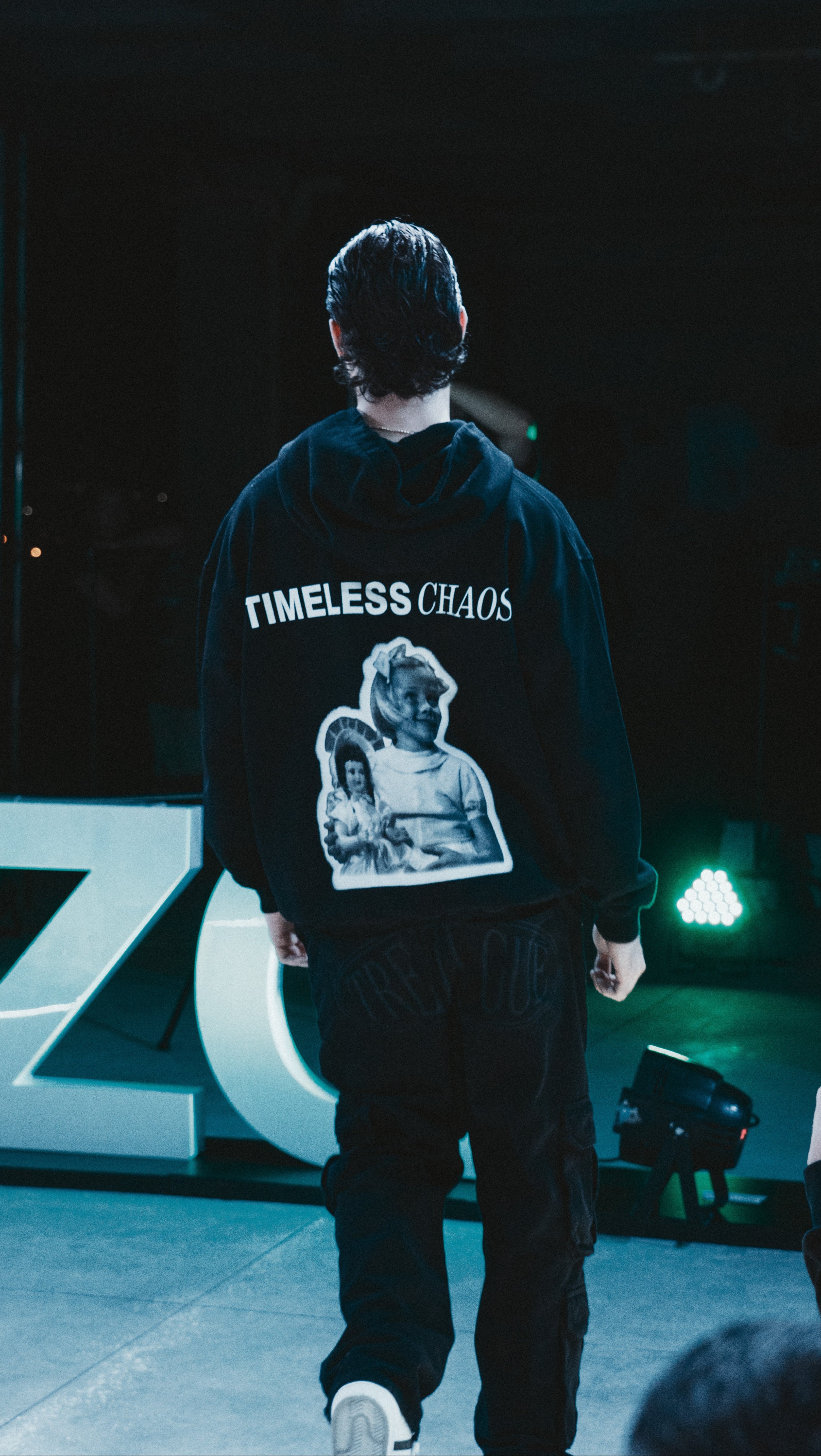 DOLL SHADOW BLACK HOODIE