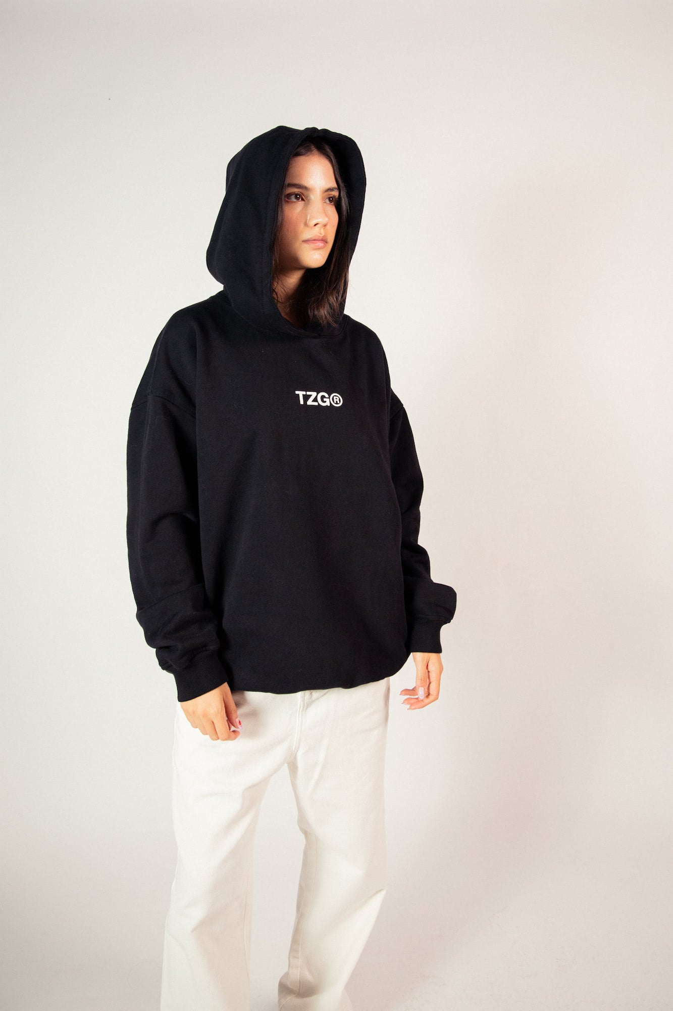 DOLL SHADOW BLACK HOODIE